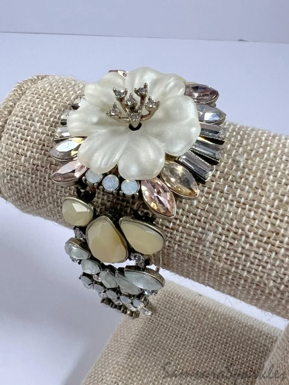 Chloe + Isabel Floral Statement Necklace + Bracelet + Earrings Three Piece Set - Picture 6 of 11